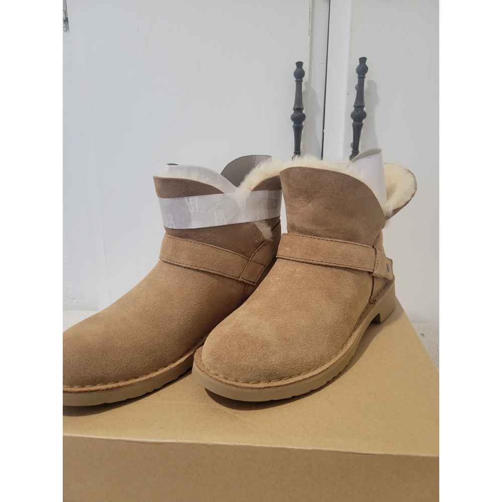 UGG Zariyah Water Repellent Comfy Walk Chestnut Suede Ankle Bootie 1126673 Sz 6